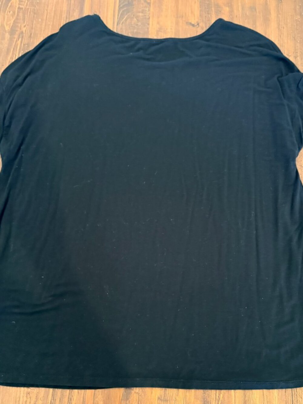 Green Envelope Black Dolman Sleeve Top Size Large Soft Stretch Tee - Picture 3 of 5